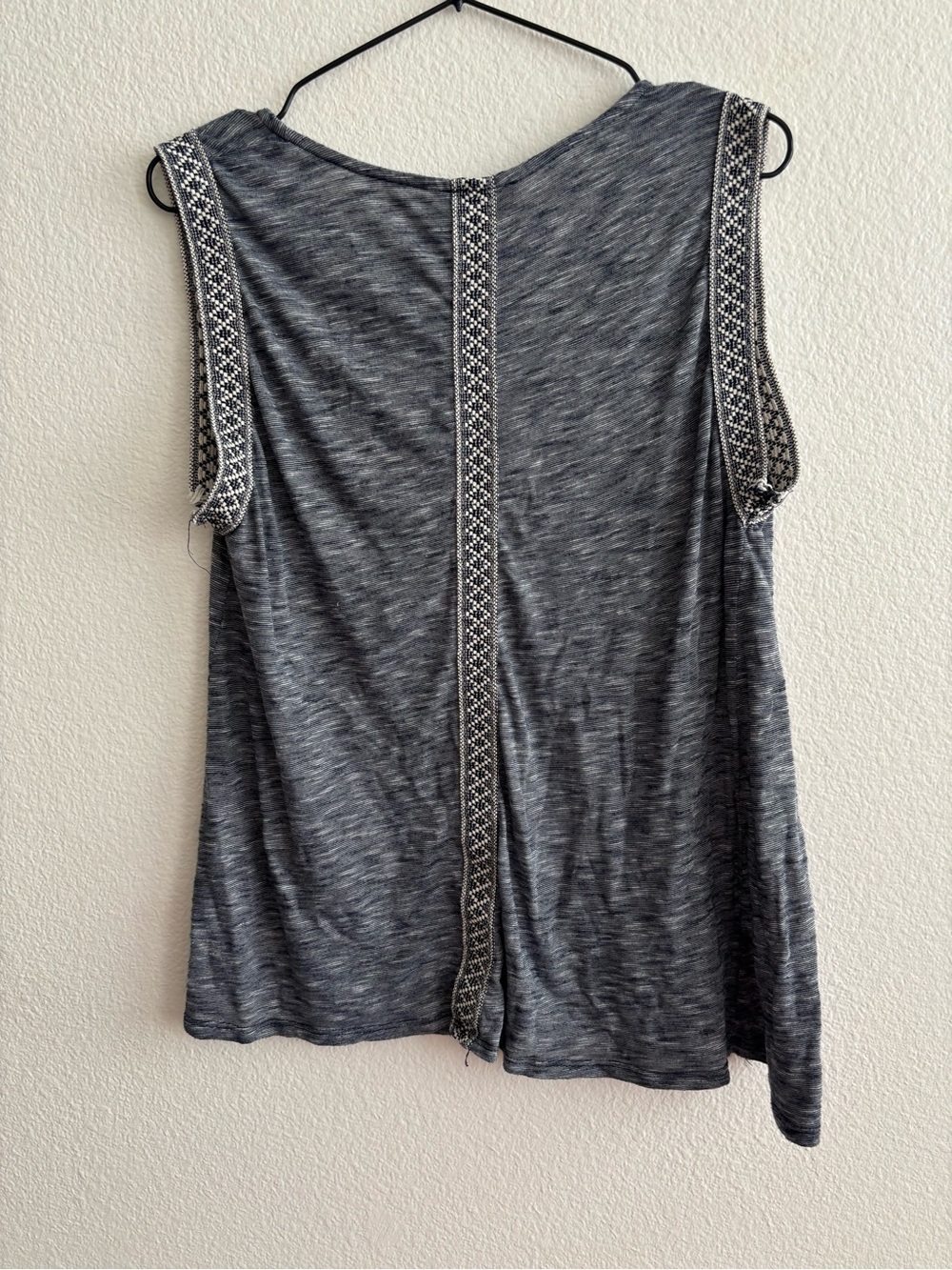 Heather Gray Sleeveless Knit Tank with Contrast Trim